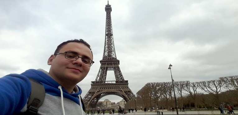 قصتي مع السفر لفرنسا